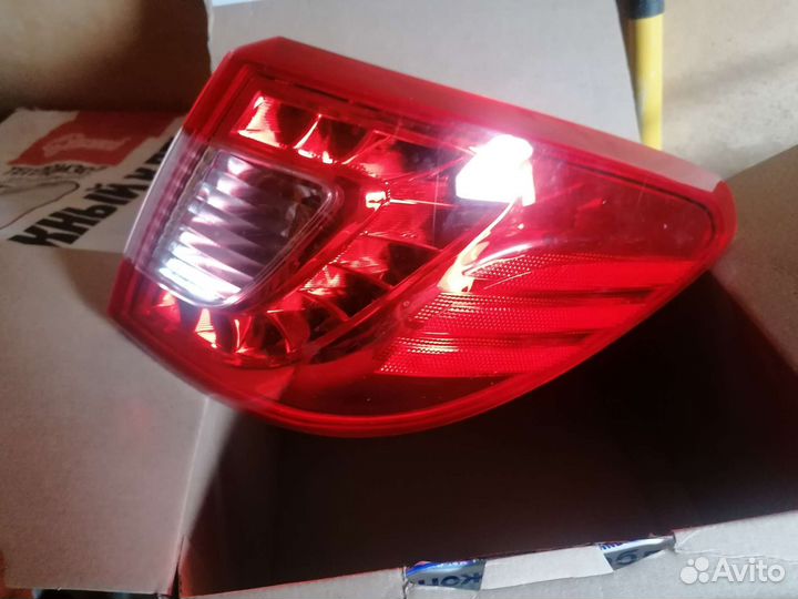 Фонарь задний правый донг фенг s30