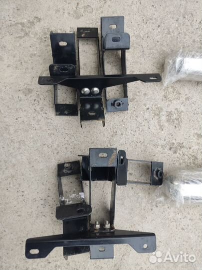 Подножки. Защита порогов.Ниссан Патфайндер р52