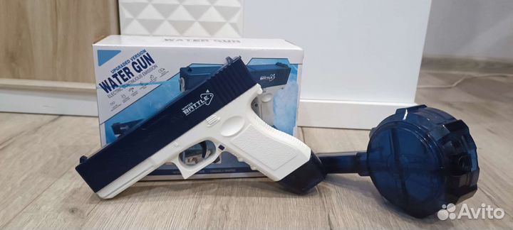 Водный пистолет glock