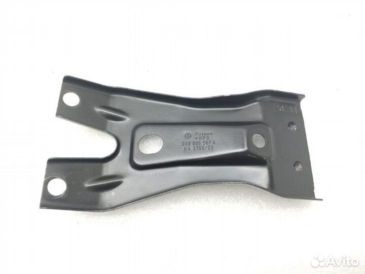 Кронштейн замка капота Volkswagen Golf 6 1.4 caxa