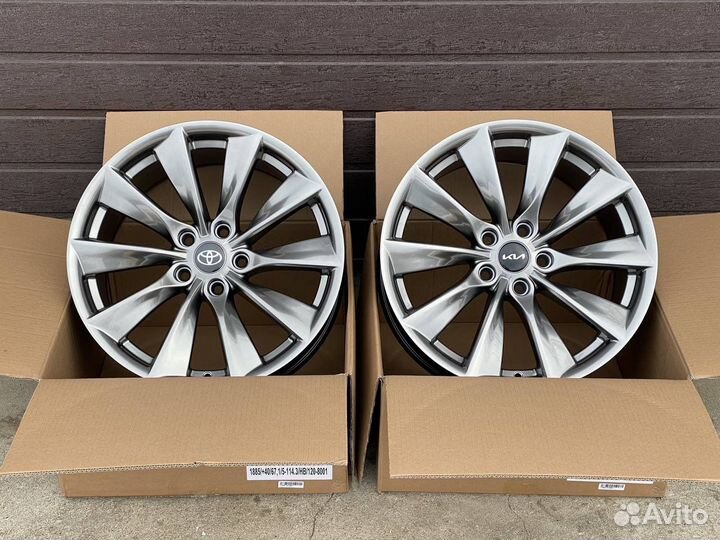 Диски R18 5 114.3 NEW vossen HRE