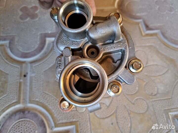 Насос масляный Range Rover Sport l494