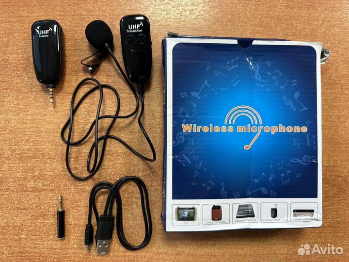 Беспроводной петличный микрофон TM8 UHF X016 LED