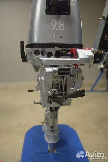 Лодочный мотор Sharmax (Шармакс) SM9,8HS витрина