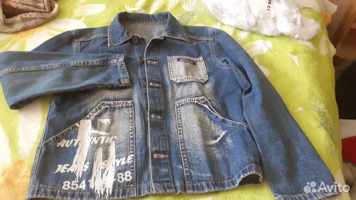 Джинсовая куртка
