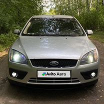 Ford Focus 1.6 MT, 2006, 190 000 км, с пробегом, цена 400 000 руб.