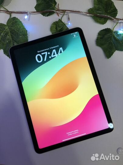 Apple iPad air (5th generation) 64 gb WI-FI