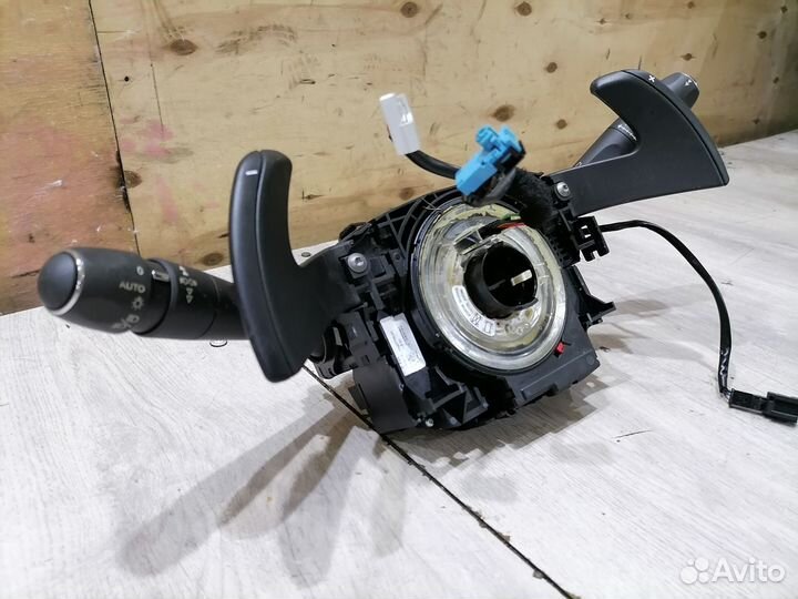 Шлейф руля в сборе с лепестками Citroen C4 B7 2010