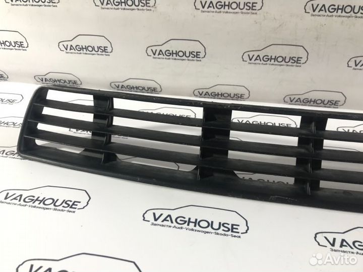 Решётка в бампер Audi A4 B5 1.8 ADR 1998