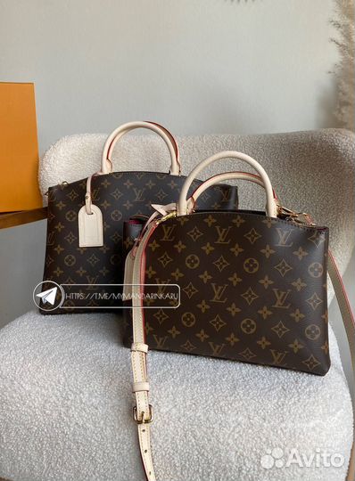 Сумка от Louis Vuitton