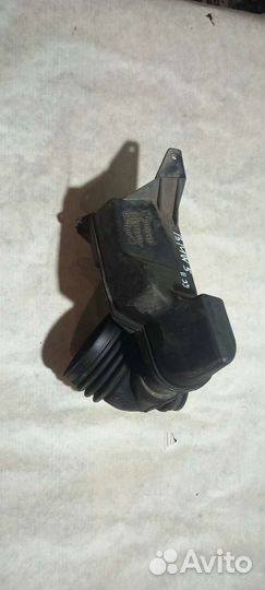 Резонатор воздушного фильтра BMW5 E39