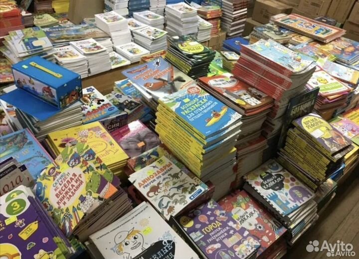 Рабочие тетради и любые учебные пособия 1-11 класс