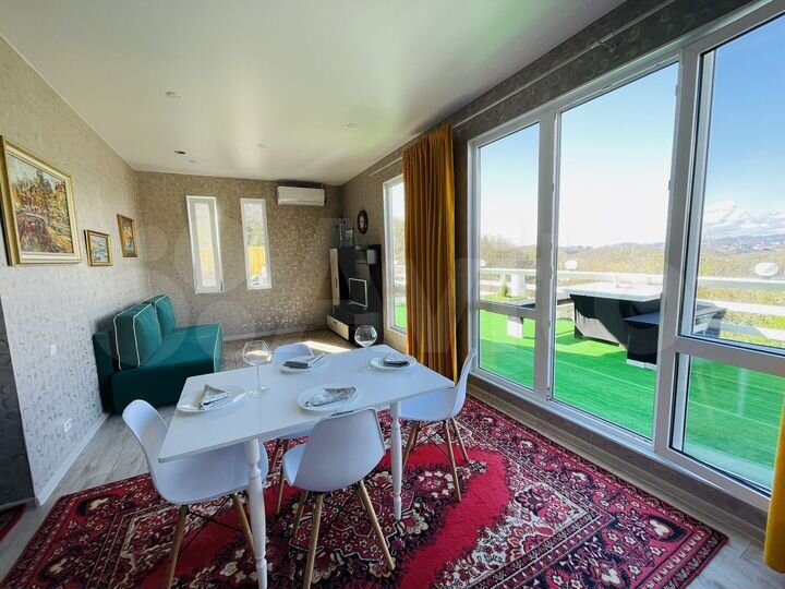 Дом 50 м² на участке 6 сот.