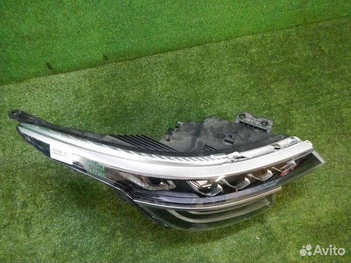 Фара правая Kia Seltos
