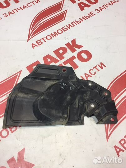 Пыльник двигателя правый Nissan X-Trail T31