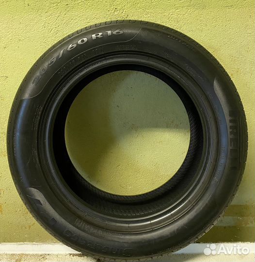 Pirelli Cinturato P7 205/60 R16 W