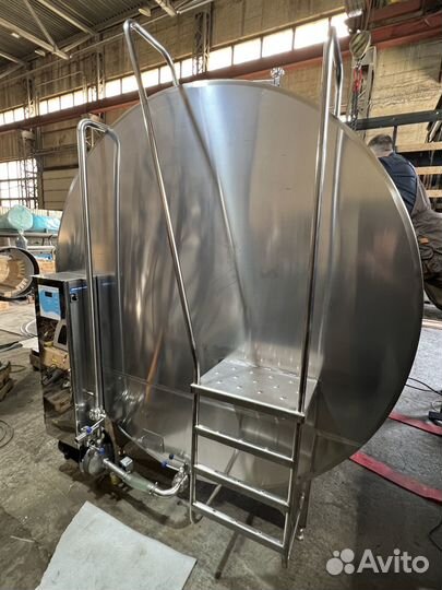 Танк охладитель молока