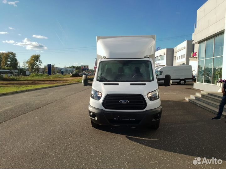 Ford Transit, 2021