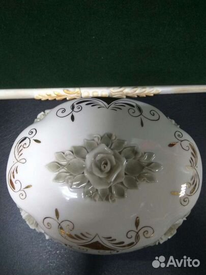 Шкатулки фарфор