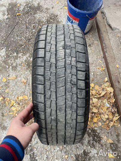 Goform W705 215/55 R17