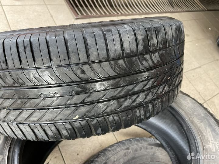 Goodyear Eagle F1 AT 255/55 R20