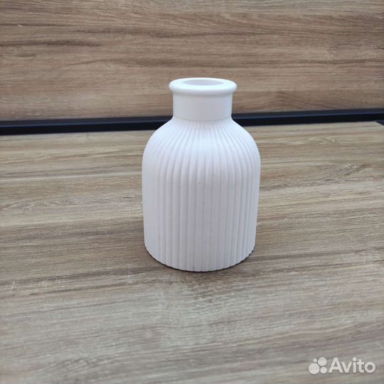 Ваза для сухоцветов