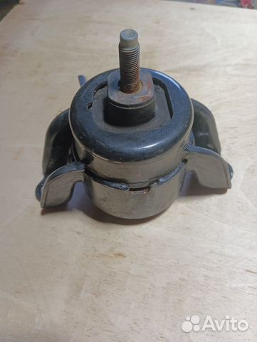 Подушка двигателя правая Kia Rio 3