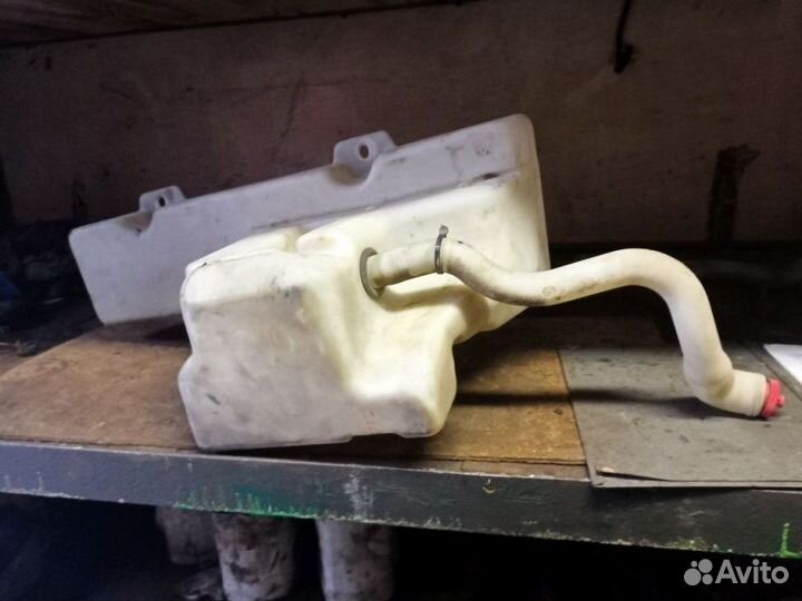 Бачок омывателя Mercedes-Benz Actros