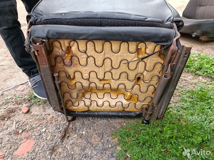 Сиденья от ваз 2107