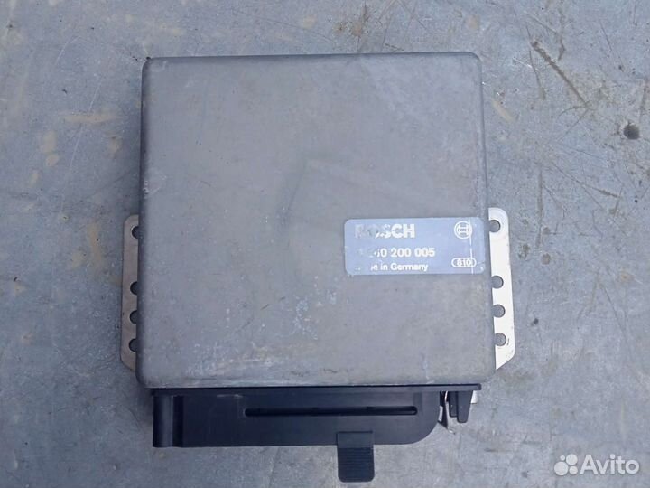 Эбу Мозги BMW E30 M10