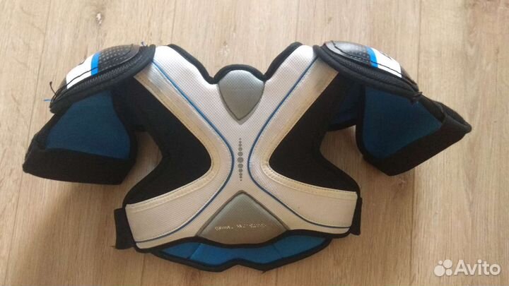 Нагрудник хоккейный детский