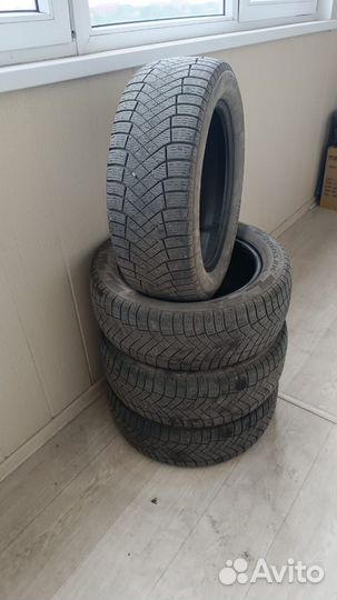 Pirelli Ice Zero FR 205/55 R16 94T