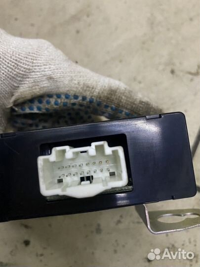 Блок управления бесключевым доступом mazda cx-7