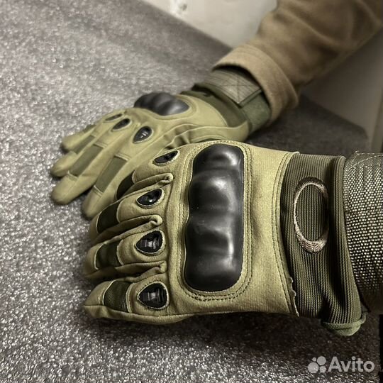 Перчатки тактические