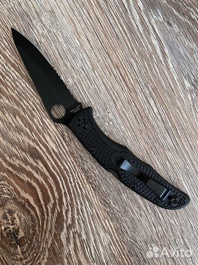 Нож спайдерко (spyderco)