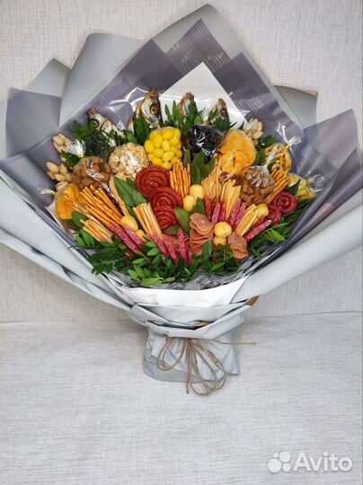 Сладкие букеты из конфет vkusbyket