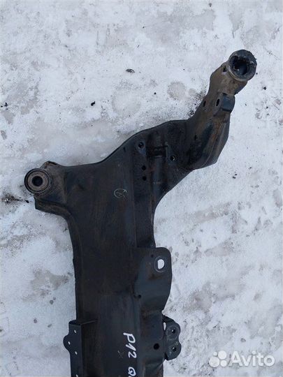 Подрамник Nissan Primera P12 QG18 2003