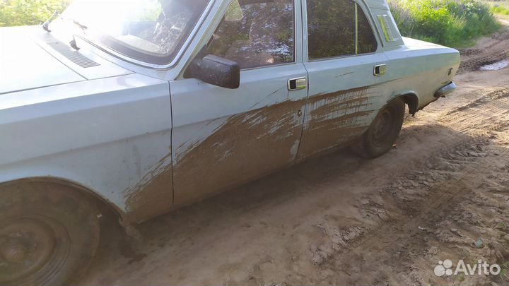 ГАЗ 24 Волга 2.4 МТ, 1990, 74 000 км