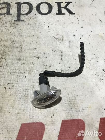 Повторитель в крыло Citroen C-Crosser