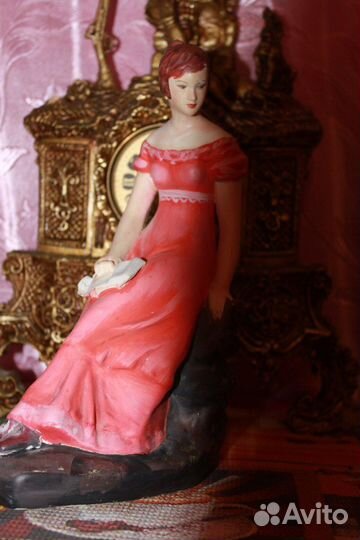 Фарфоровые статуэтки