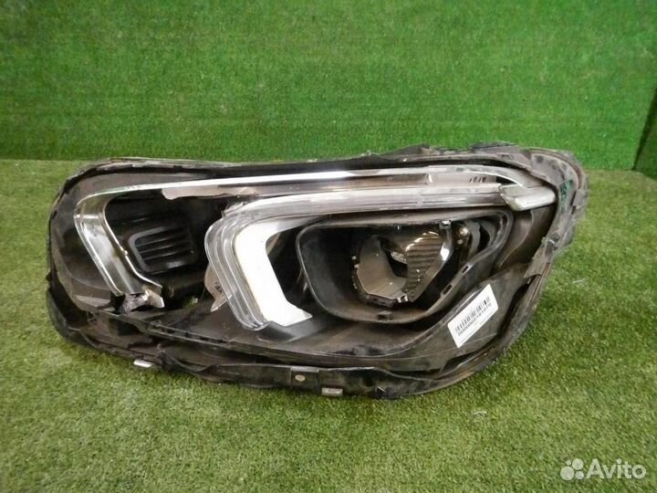 Фара левая Mercedes-Benz GLE