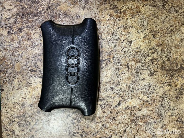 Подушка безопасности audi