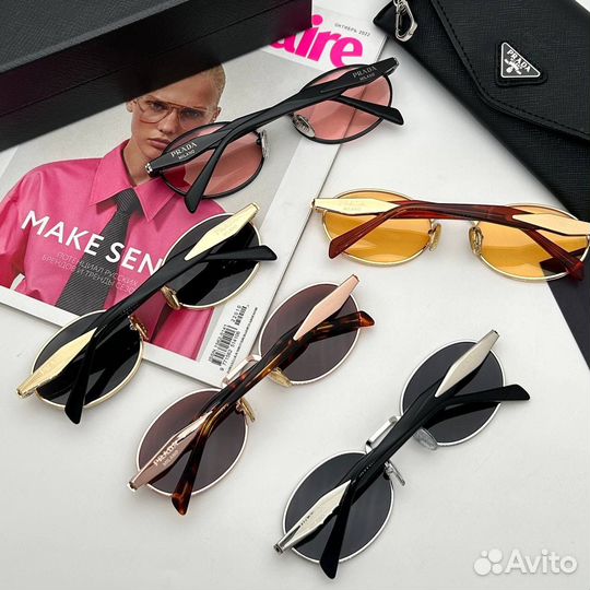 Очки Prada