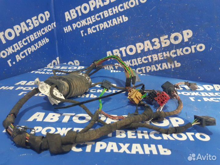 Проводка двери Audi A6C5 седан 1999