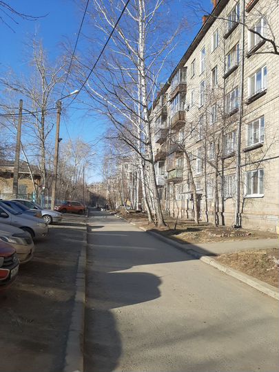 2-к. квартира, 43 м², 3/5 эт.
