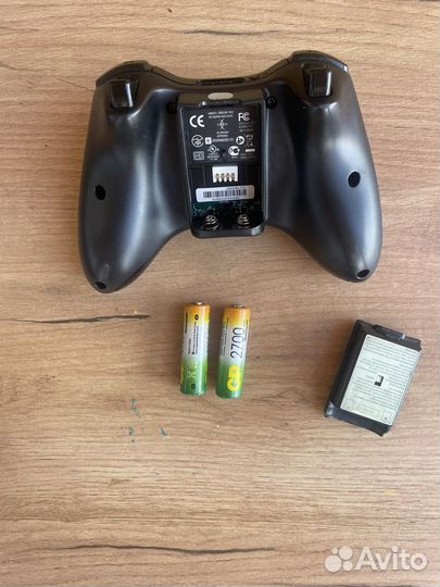 Геймпад на Xbox 360 беспроводной