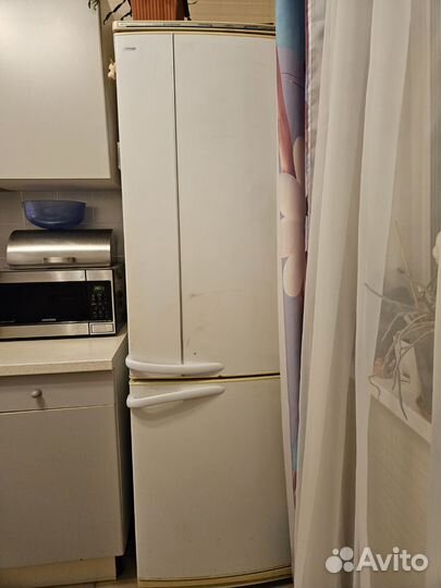 Холодильник