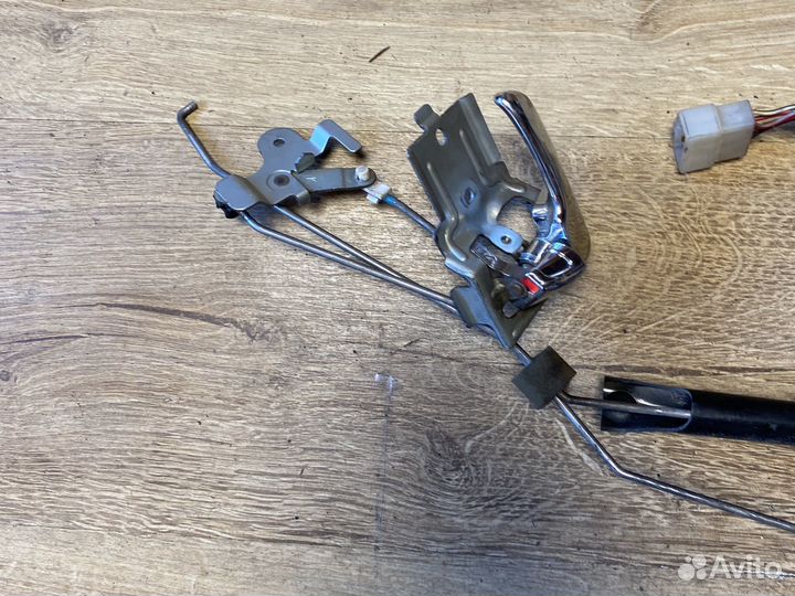 Mazda 626 gf замок водительской двери