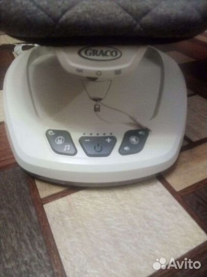Укачивающий центр graco
