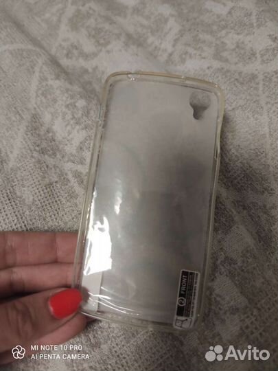 Чехол на телефон